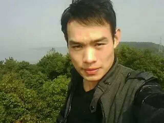 明镜的第一张照片--宿迁残疾人相亲网